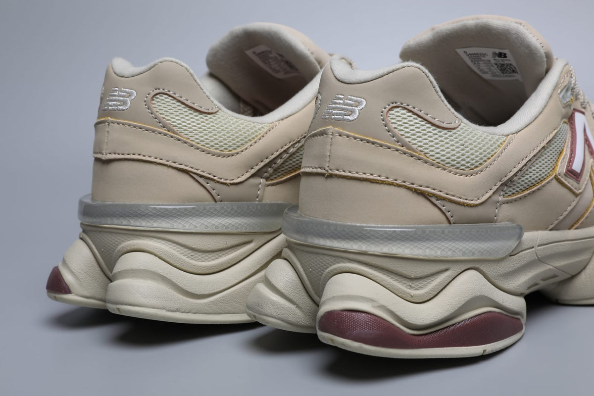 New Balance 9060 unisex-sneakers Bone Sparrow
