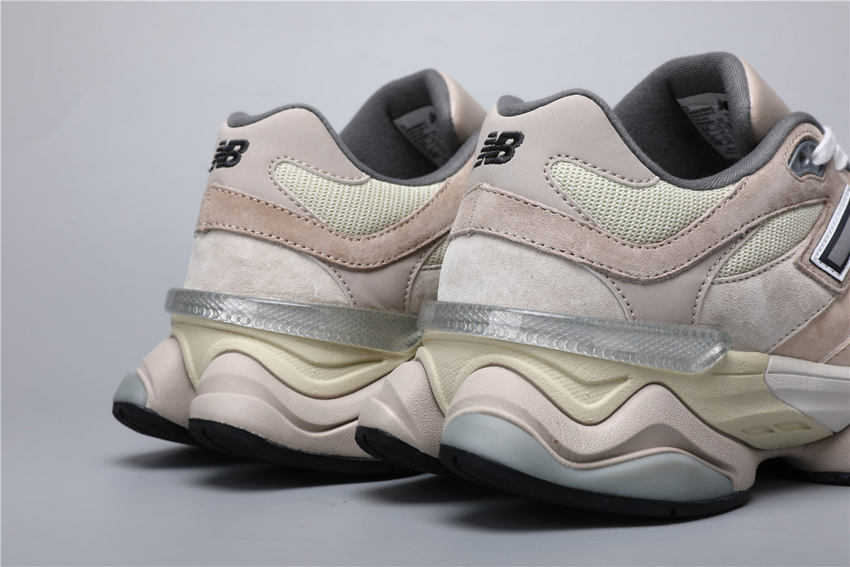 Baskets unisexes New Balance 9060 beige