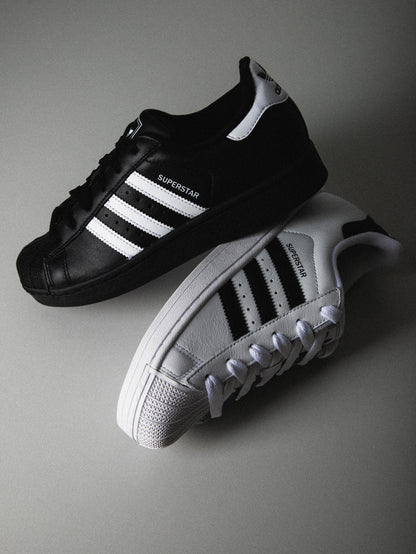 ADIDAS ORIGINALS - Zapatillas deportivas bajas 'SUPERSTAR II' en blanco: frente